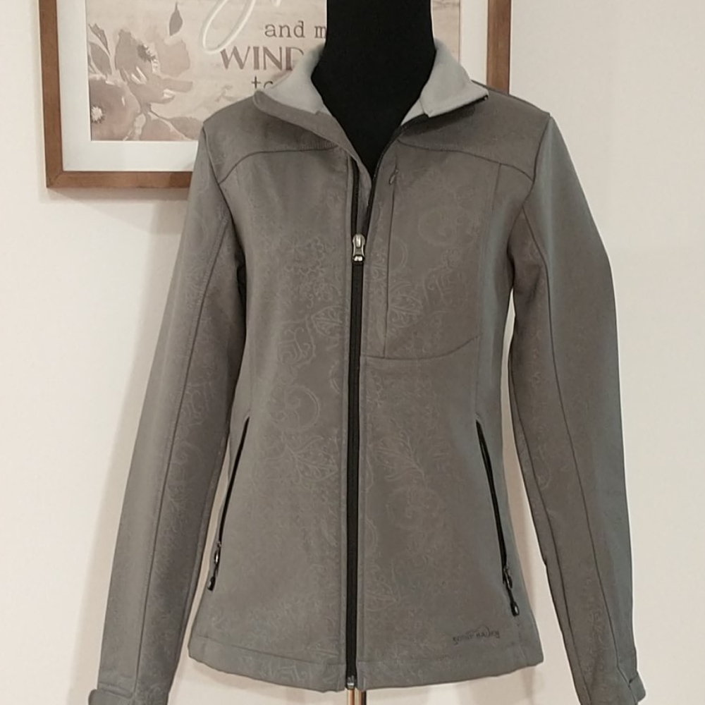 NWOT Eddie Bauer Lightweight Jacket